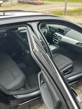 BMW 520i Touring A - Top gepflegt  - BMW 520 mit Benzin-Antrieb: Kombi