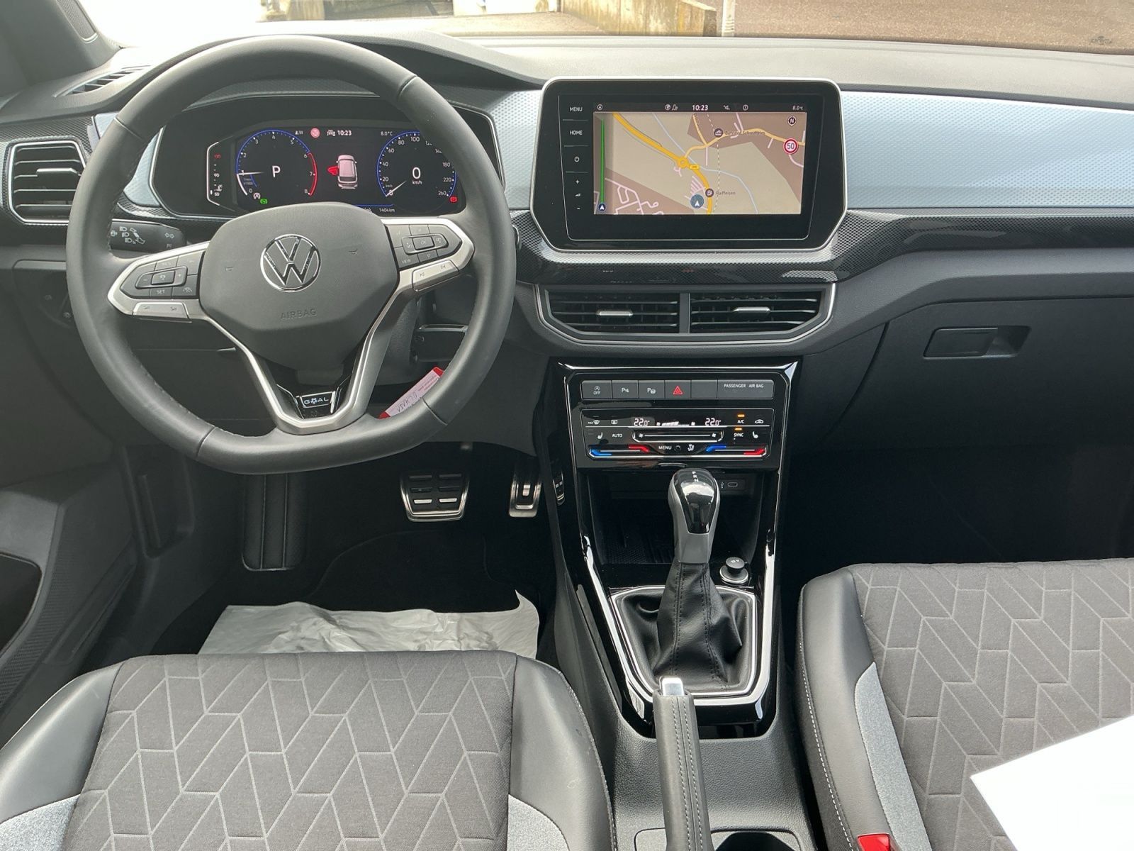 Volkswagen T-Cross - Bild 8