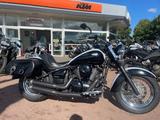 Kawasaki VN 900 Classic - KAWASAKI 900