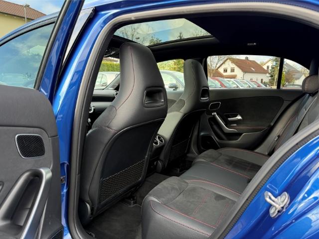 Mercedes-Benz A 250 e AMG Line Premium+ Night Fahrassistenz