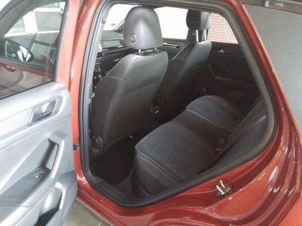 Volkswagen T-Roc - Bild 7