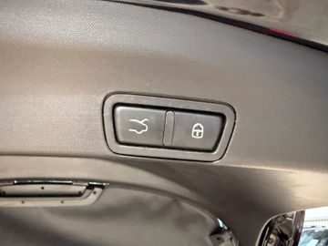 Alfa-Romeo Stelvio - 9