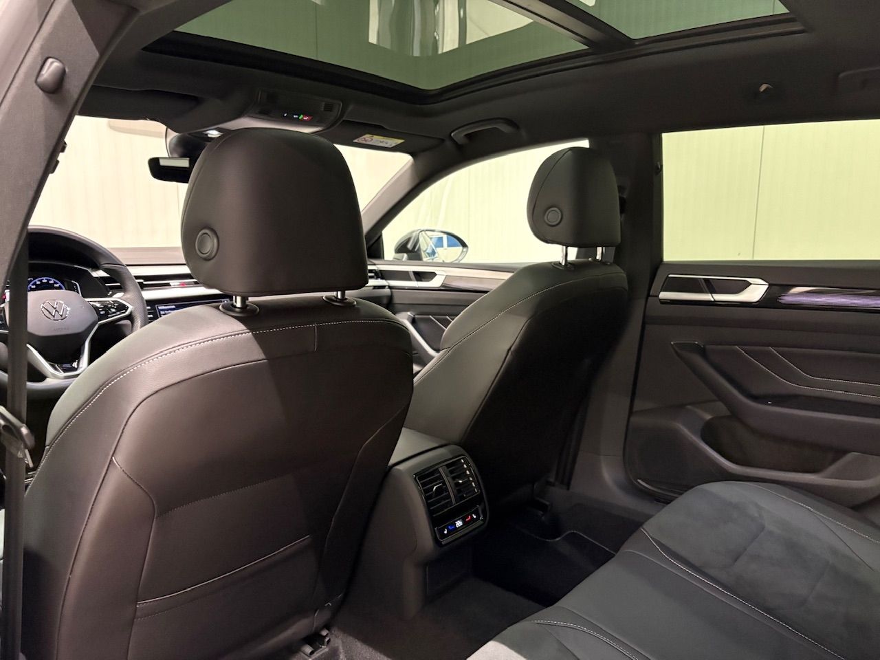 Arteon Shooting Brake R-Line 2.0 TDI DSG AHK PAN