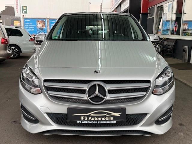 Mercedes-Benz B 180 Style-NAVI-KAM-TEMPOMAT-SHZ-NUR37970KM
