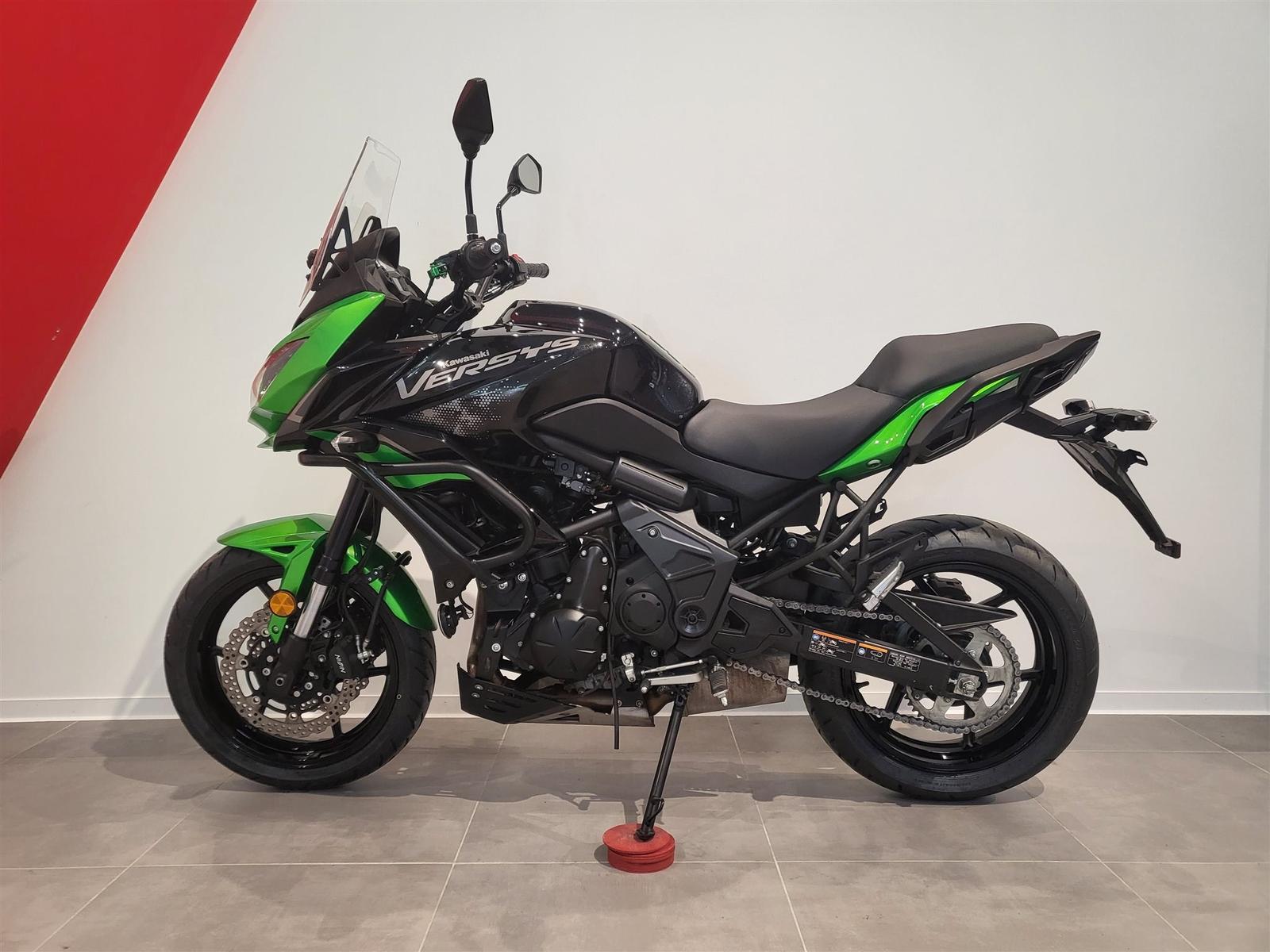 Kawasaki Versys 650 1. Hand, Sehr gepflegt