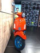 Vespa PRIMAVERA 50 E5 Vibe Orange // Sondermodell - VESPA ORANGE