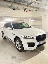 Jaguar F-Pace R-Sport AWD - Jaguar F-Pace in Hamburg