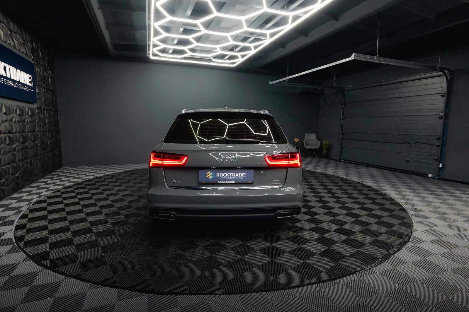 Fahrzeugabbildung Audi A6 Avant 3.0 TDI quattro Competition MTM 380PS