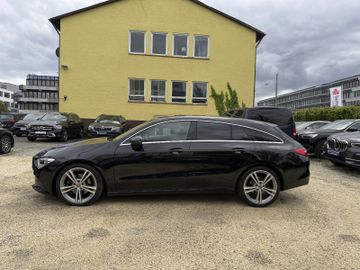 Mercedes CLA 220 Shooting Brake - 8