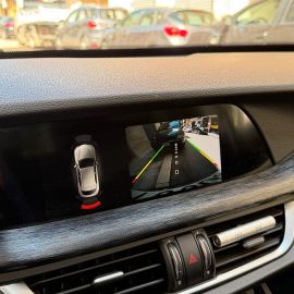 Alfa-Romeo Stelvio - 10