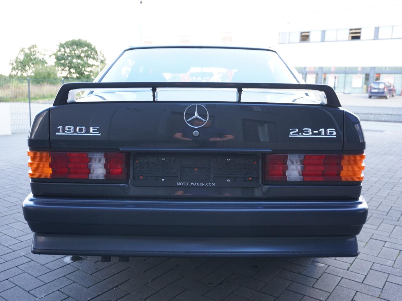 Mercedes-Benz 190 E 2,3 16 V
