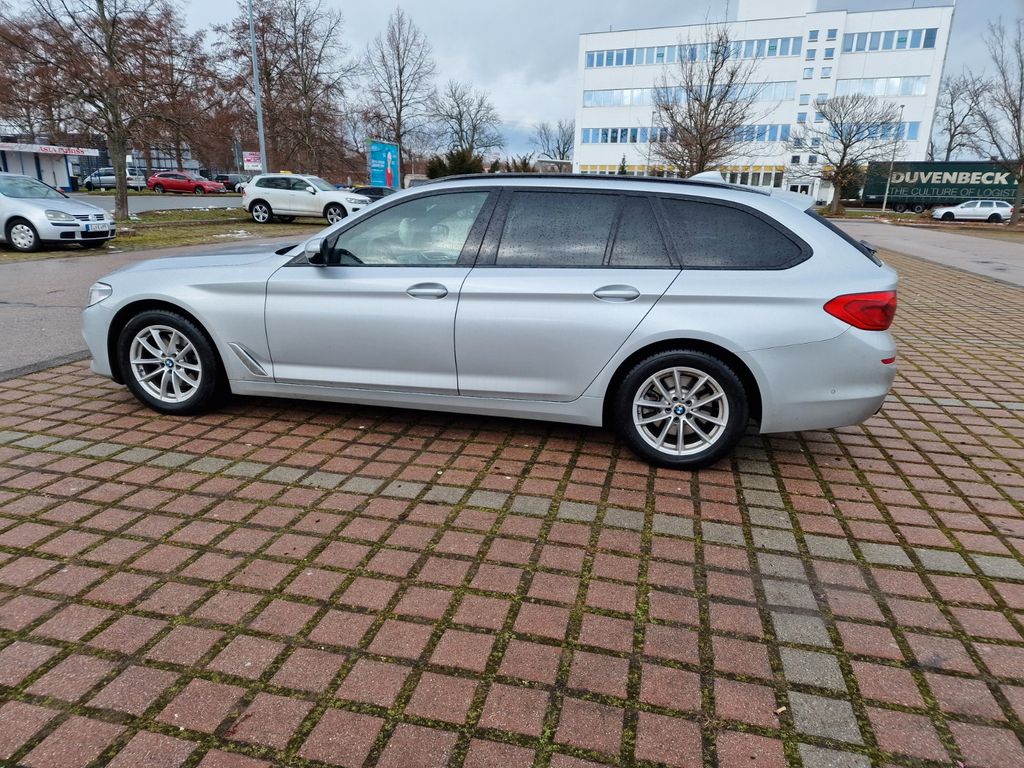 Image of BMW 520