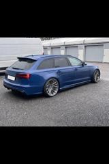 Audi RS6 4.0 TFSI tip. quattro performance Avant - - blaue Audi RS6