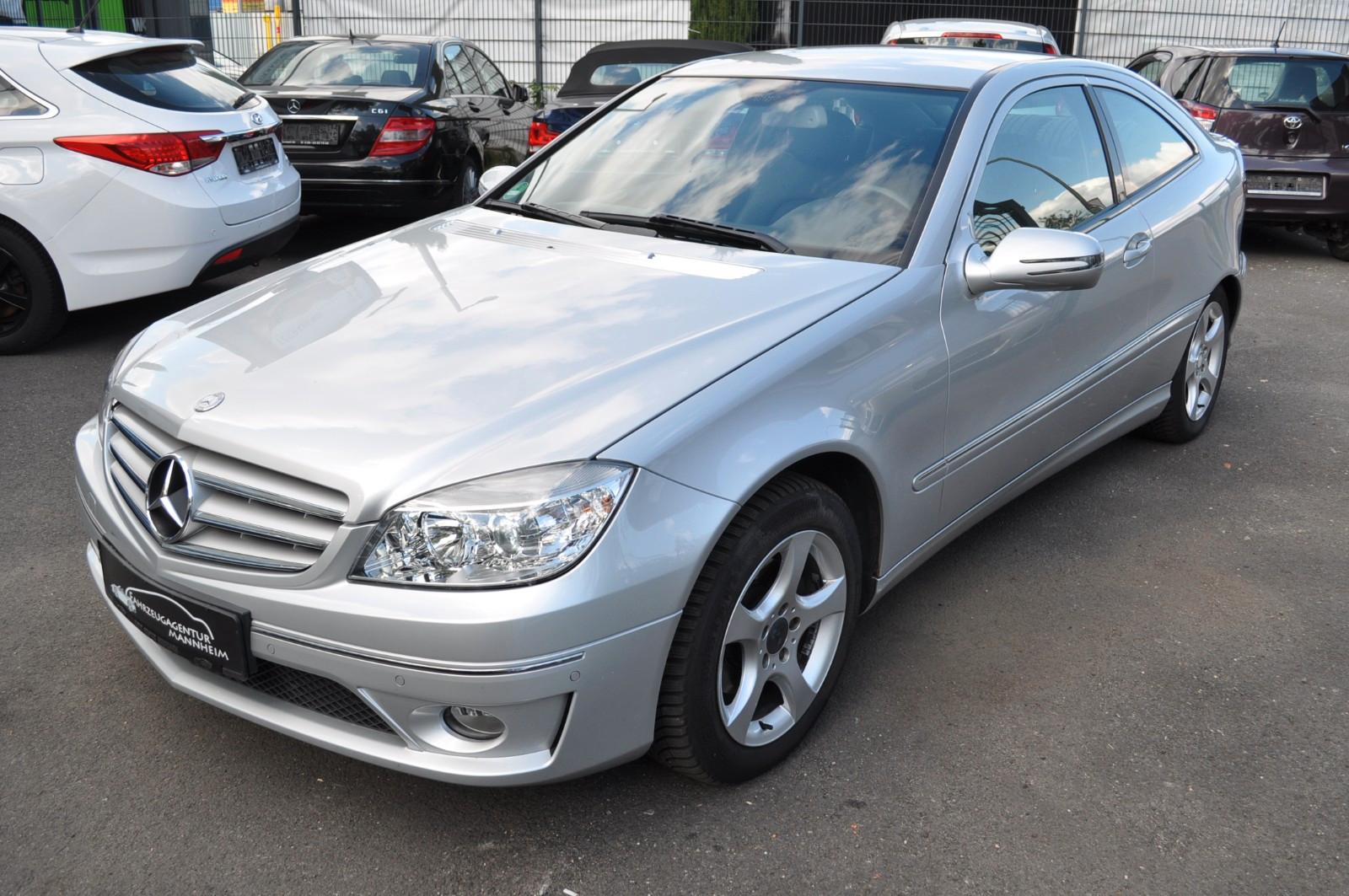 Mercedes-Benz CLC 200 CDI * Sportcoupe - 63.900 KM! *