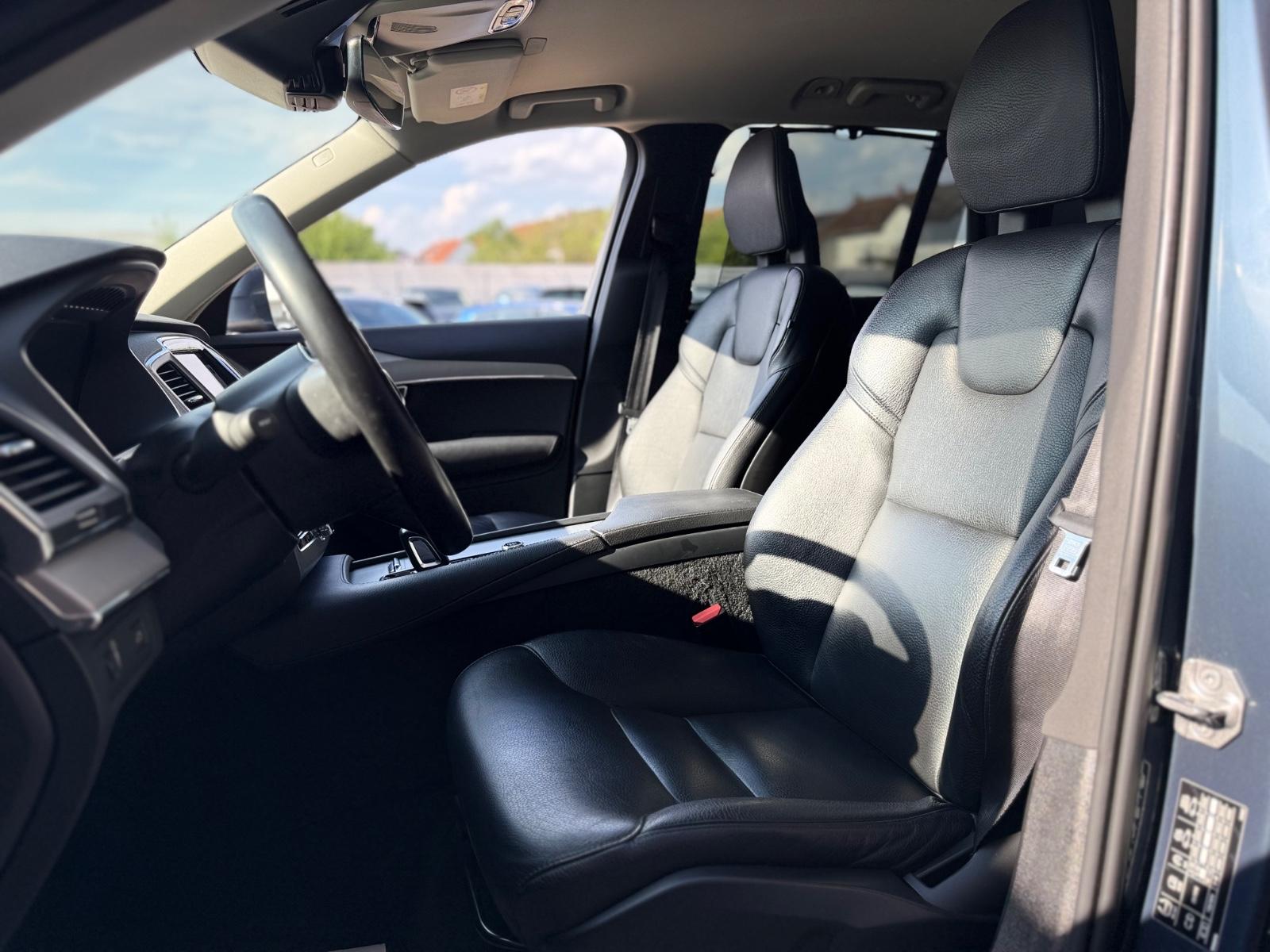 Volvo XC 90 Momentum Pro AWD/360K/LED/VirtC/AHK/H&K/