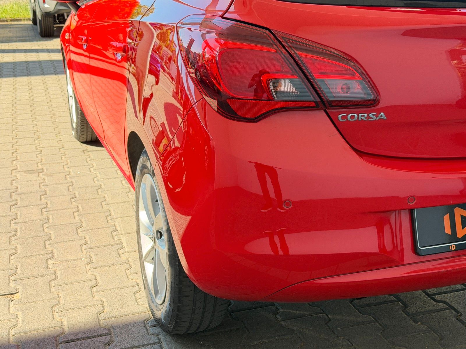 Fahrzeugabbildung Opel Corsa E Drive 90PS PDC/SHZ/LMR!