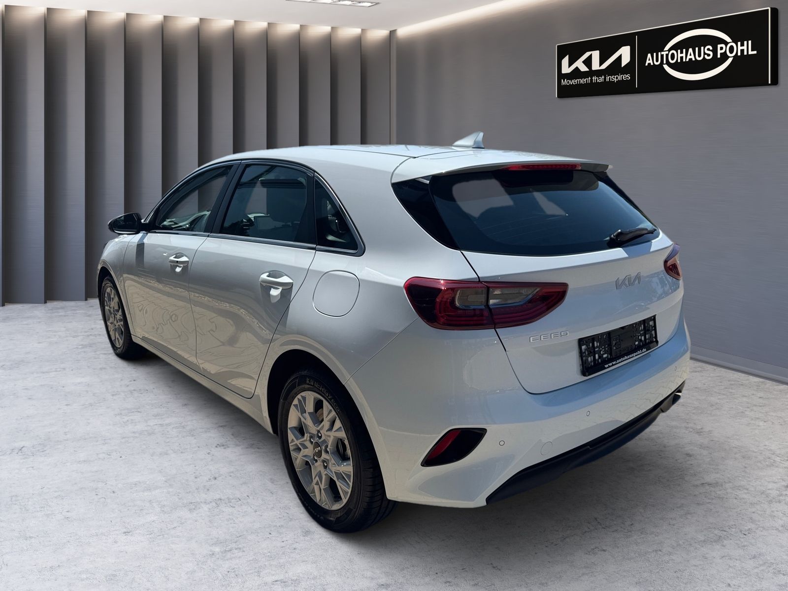 Fahrzeugabbildung Kia Ceed 1.0 T-GDI 100 Ultimate