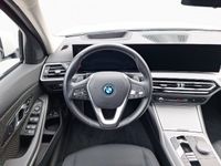 BMW 330 - Vorschau Bild 14