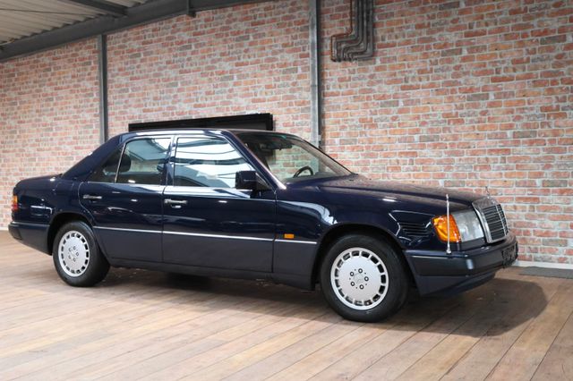 Mercedes-Benz 300d W124 Turbo TOP ZUSTAND