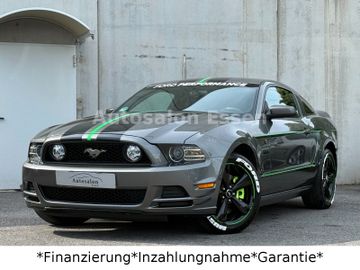 Ford Mustang - 1