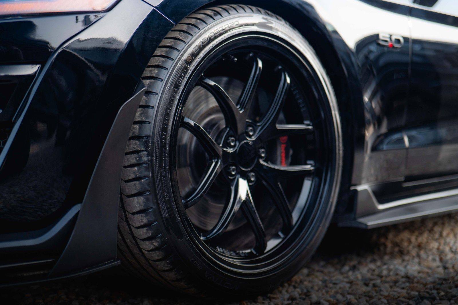 Fahrzeugabbildung Ford Mustang Shelby GT 500 5.0 V8 Performance PREMIUM