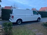 Volkswagen VW T5 Transporter langer Radstand - Volkswagen T5 Transporter: Radstand Langer