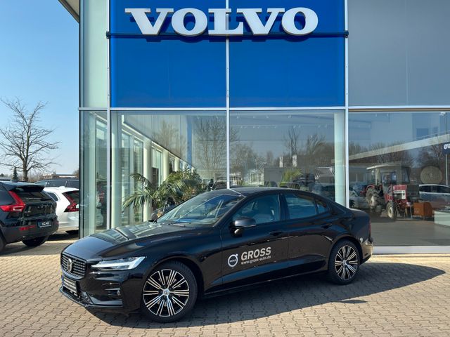 Volvo S60 B4 Plus Dark