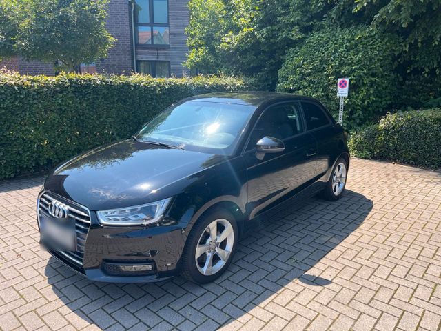 AUDI Audi A1 Sport 1.4 TFSI (125 PS)  sehr gep...