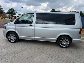 Volkswagen T5 Multivan - 2