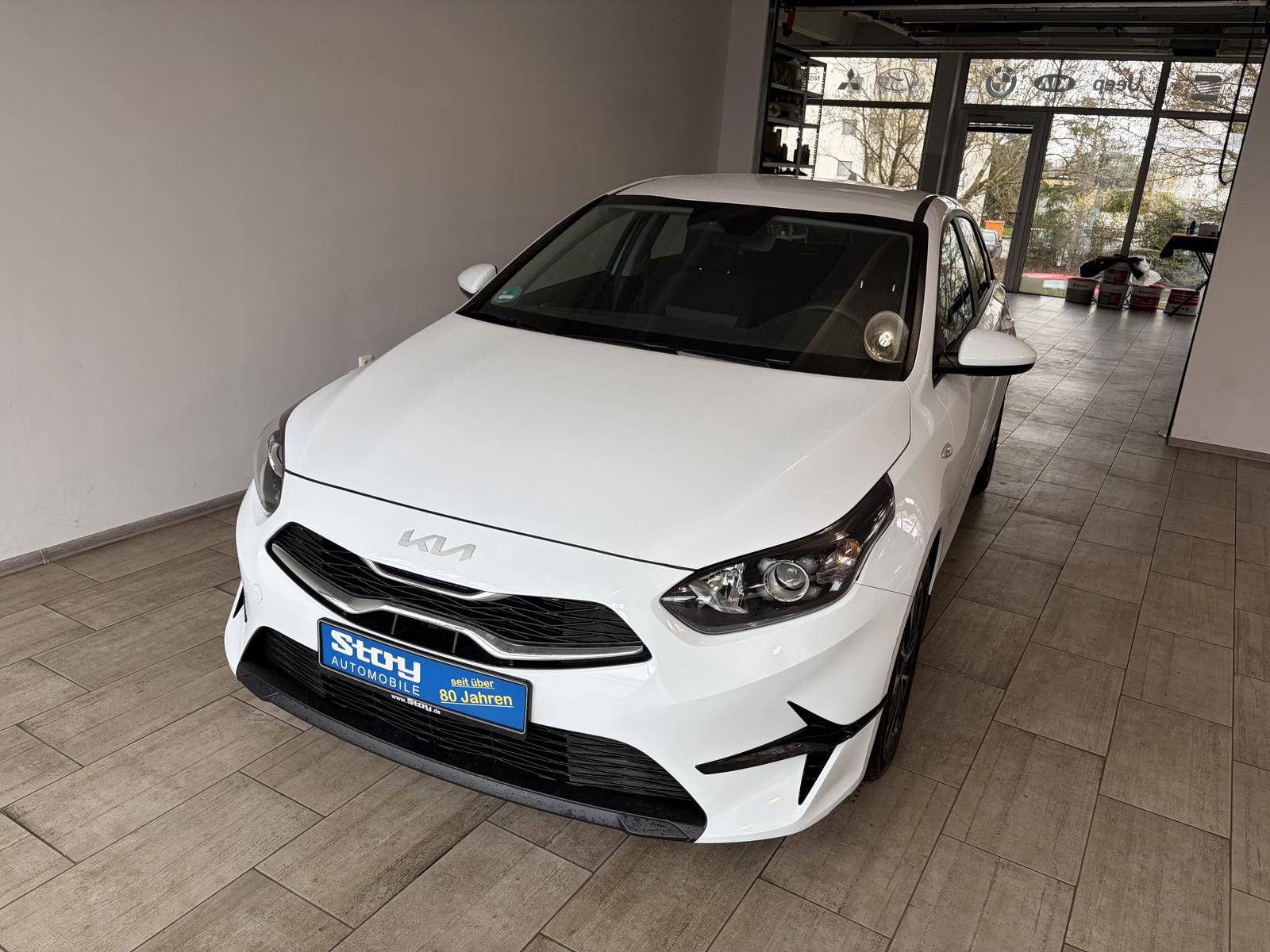 Kia cee'd / Ceed 1.0 T-GDI 100PS Navi Kamera SHZ PDC