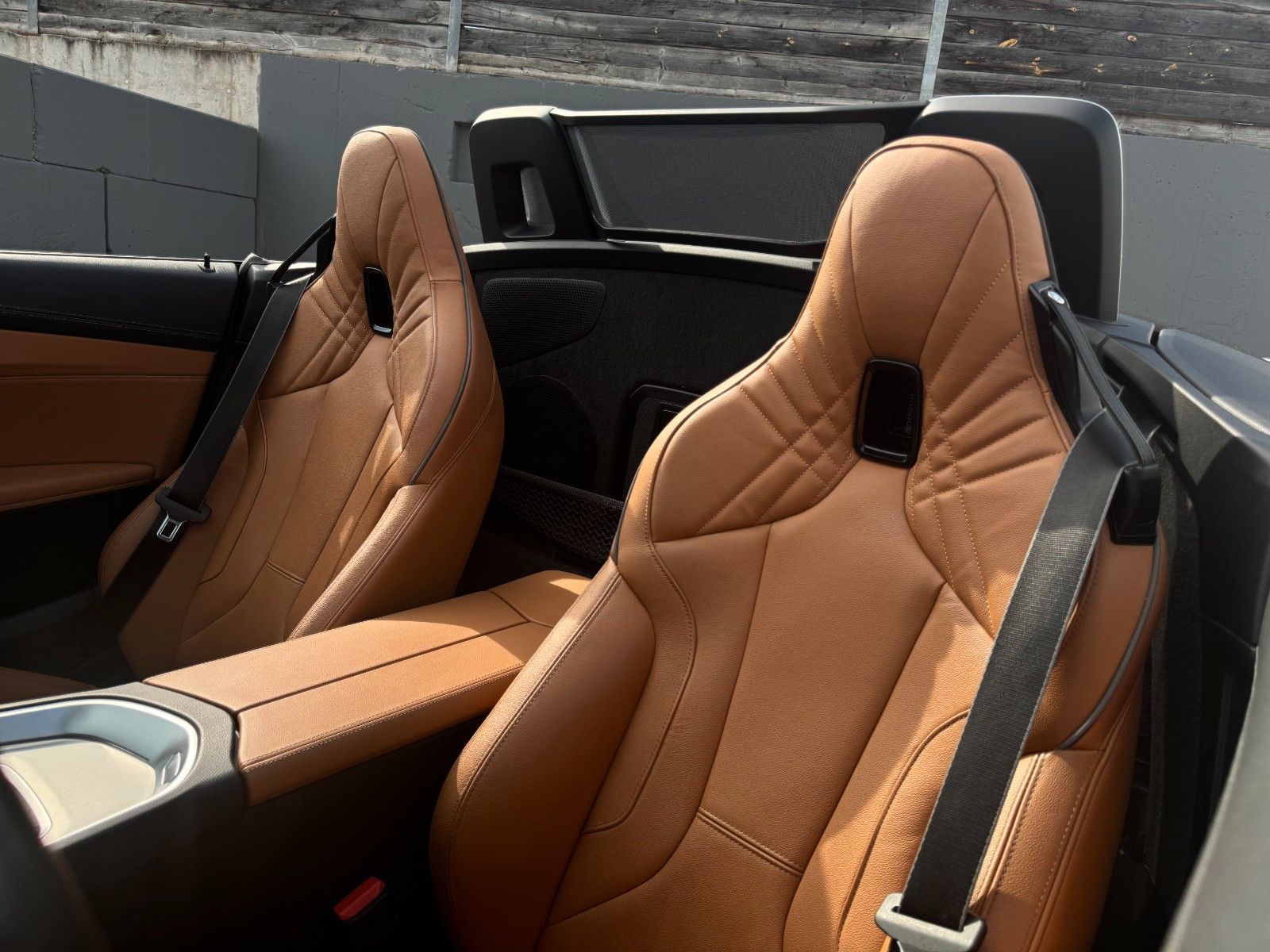 Fahrzeugabbildung BMW Z4 sDrive 20i Sport Line Tempo HiFi LCP LHZ SHZ