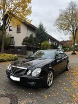Mercedes-Benz Mercedes E500 Avantgarde - Mercedes-Benz E 500 in Frankfurt (Main)