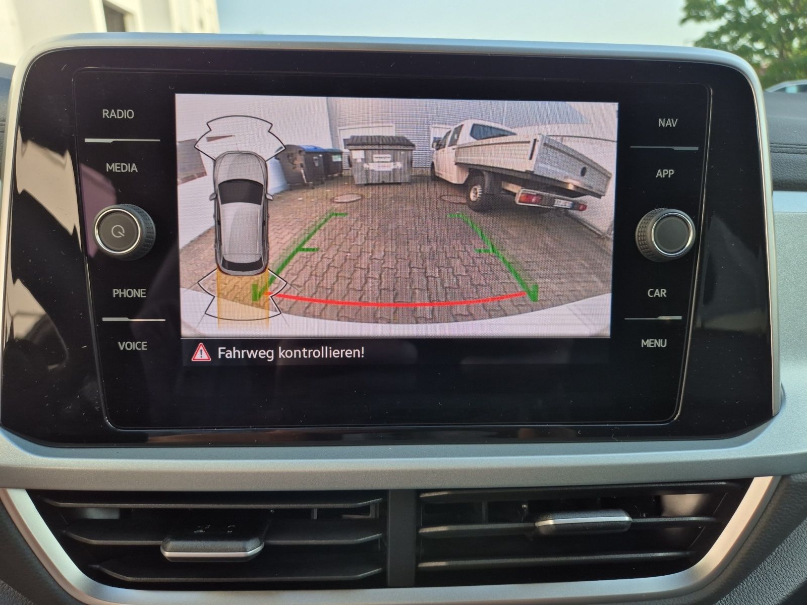 Fahrzeugabbildung Volkswagen T-Roc Goal LED DAB ACC