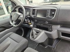 Fahrzeugabbildung Vivaro Kombi L