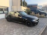 BMW 325i Lim e90 Schalter/Navi - BMW: 90s