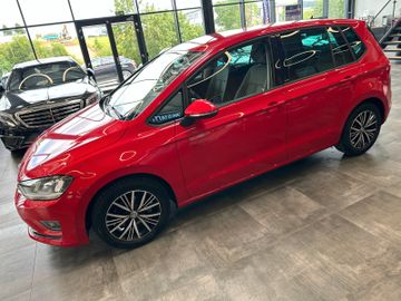 Volkswagen Golf  VII Allstar *LED*Navi*Kamera*AHK Schwenkb*