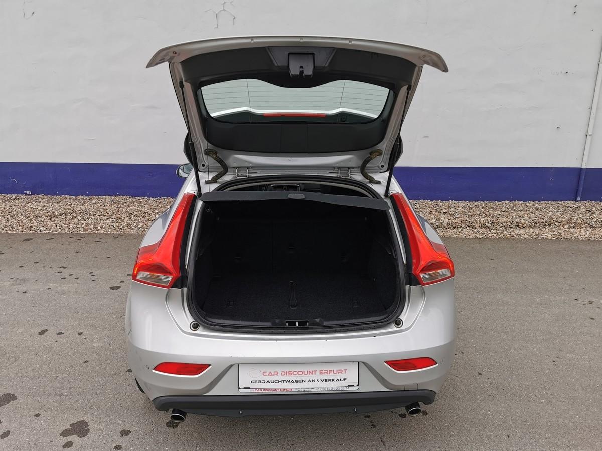 Volvo V40 2015 — photo 9