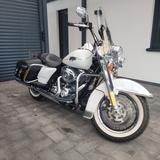 Harley-Davidson Road King Classic FLHRC - HARLEY-DAVIDSON ROAD KING CLASSIC FLHRC