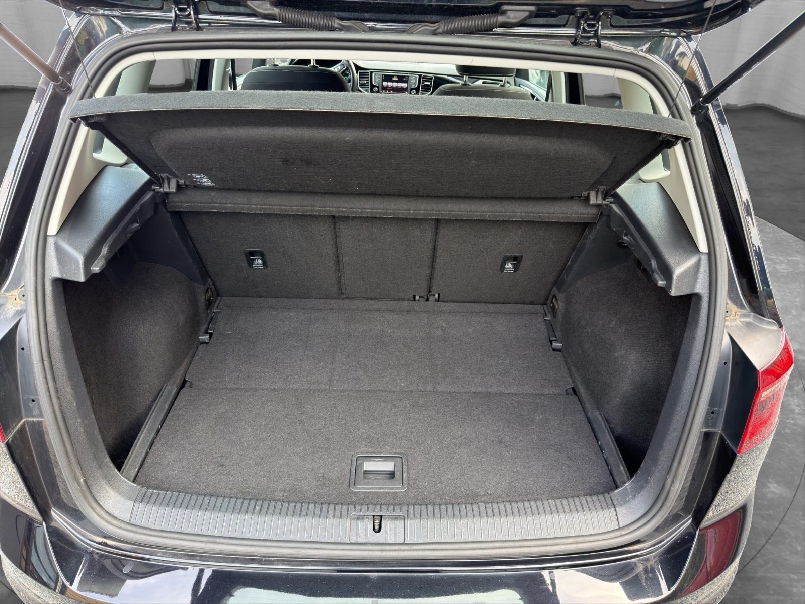 Volkswagen Golf Sportsvan VII Highline DSG