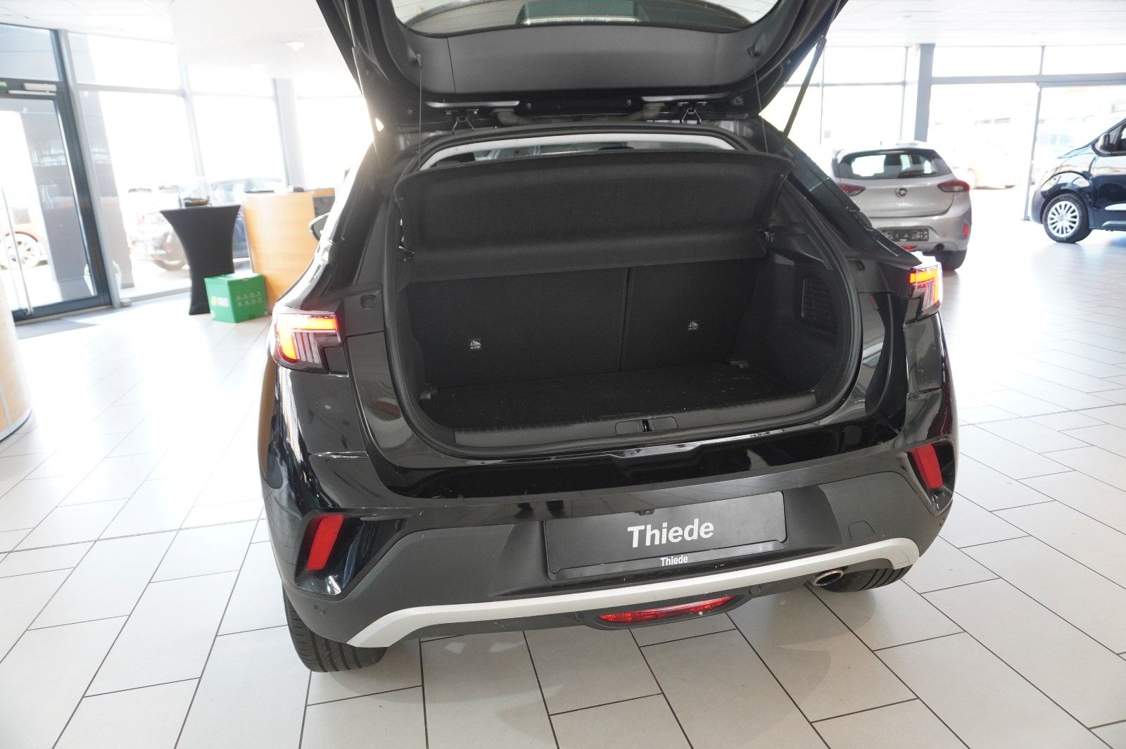 Fahrzeugabbildung Opel Mokka B 1.5D ELEGANCE NAVI/LED/KAMERA/SPORT/DAB+