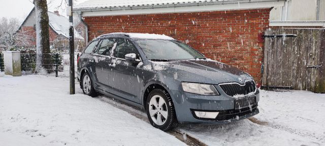 Skoda Octavia Combi Elegance