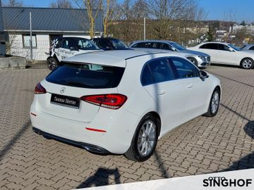 Fahrzeugabbildung Mercedes-Benz A 200 Progressive Standhzg+LED dynam+Rü Kam+Navi