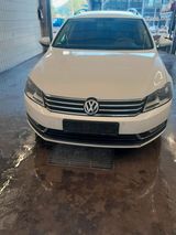 Volkswagen Passat 20tdi DSG 4Motion EZ.5/15 - Volkswagen Passat: 2.5