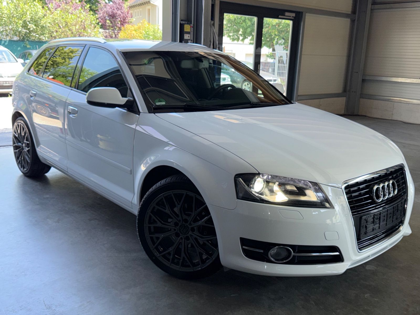 Audi A3 - 1