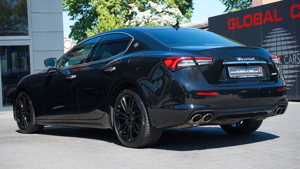 Maserati Ghibli — fotografia 2