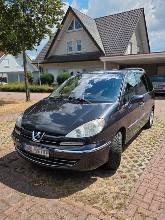 Peugeot 807