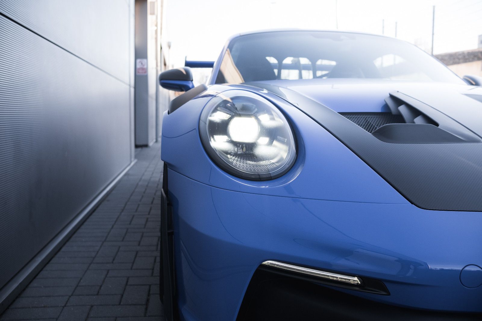 Fahrzeugabbildung Porsche 992/911 GT3 RS-PTS maritime-Lift-Weissach-PCCB