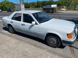 Mercedes-Benz Mercedes E200 W124 Diesel Automatik H Zula... - gebrauchte Mercedes-Benz E 200 aus dem Jahr 1990