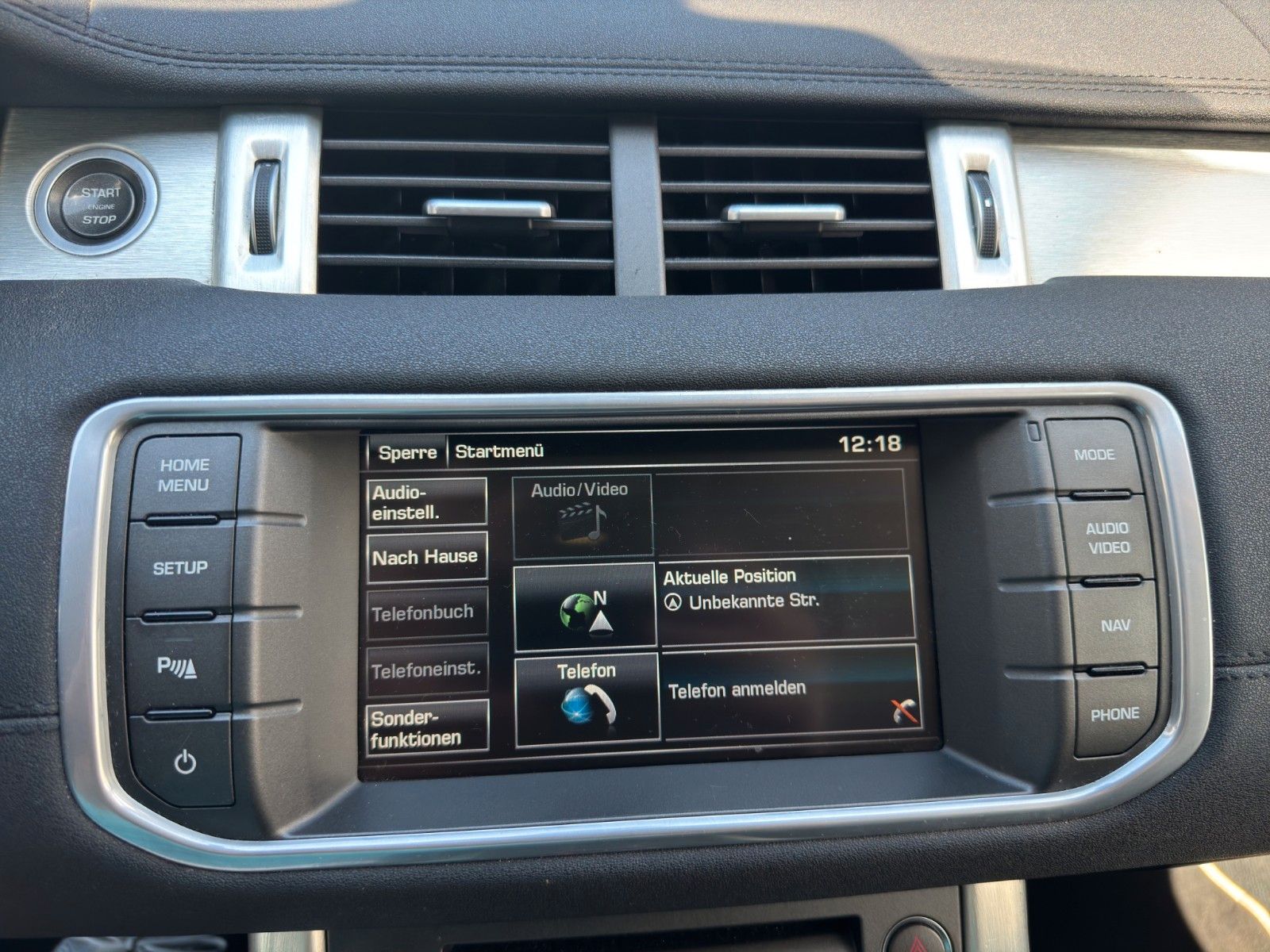 Fahrzeugabbildung Land Rover Range Rover Evoque Britain Automatik/Leder/Navi/