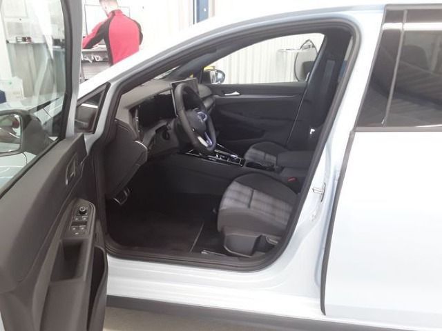 Volkswagen Golf - Bild 6